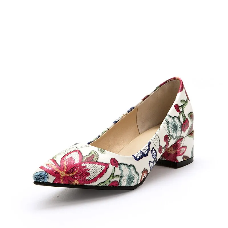 Amozae Sweet Flower Print Comfortable Short Heels Shoes Women Casual Shallow Party Pumps Female Low Heels Designer Shoes Large Size 45