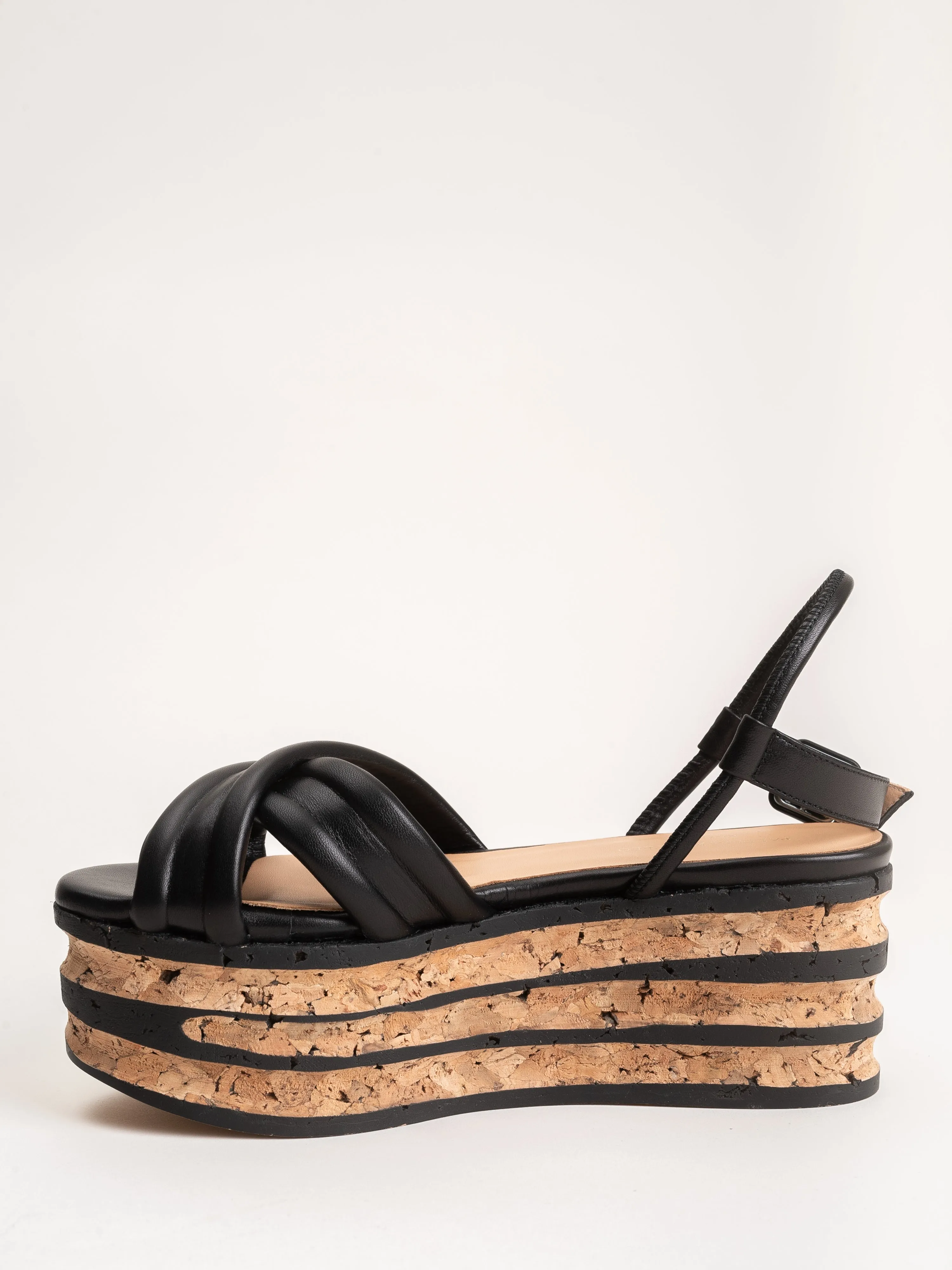 clara wedge
