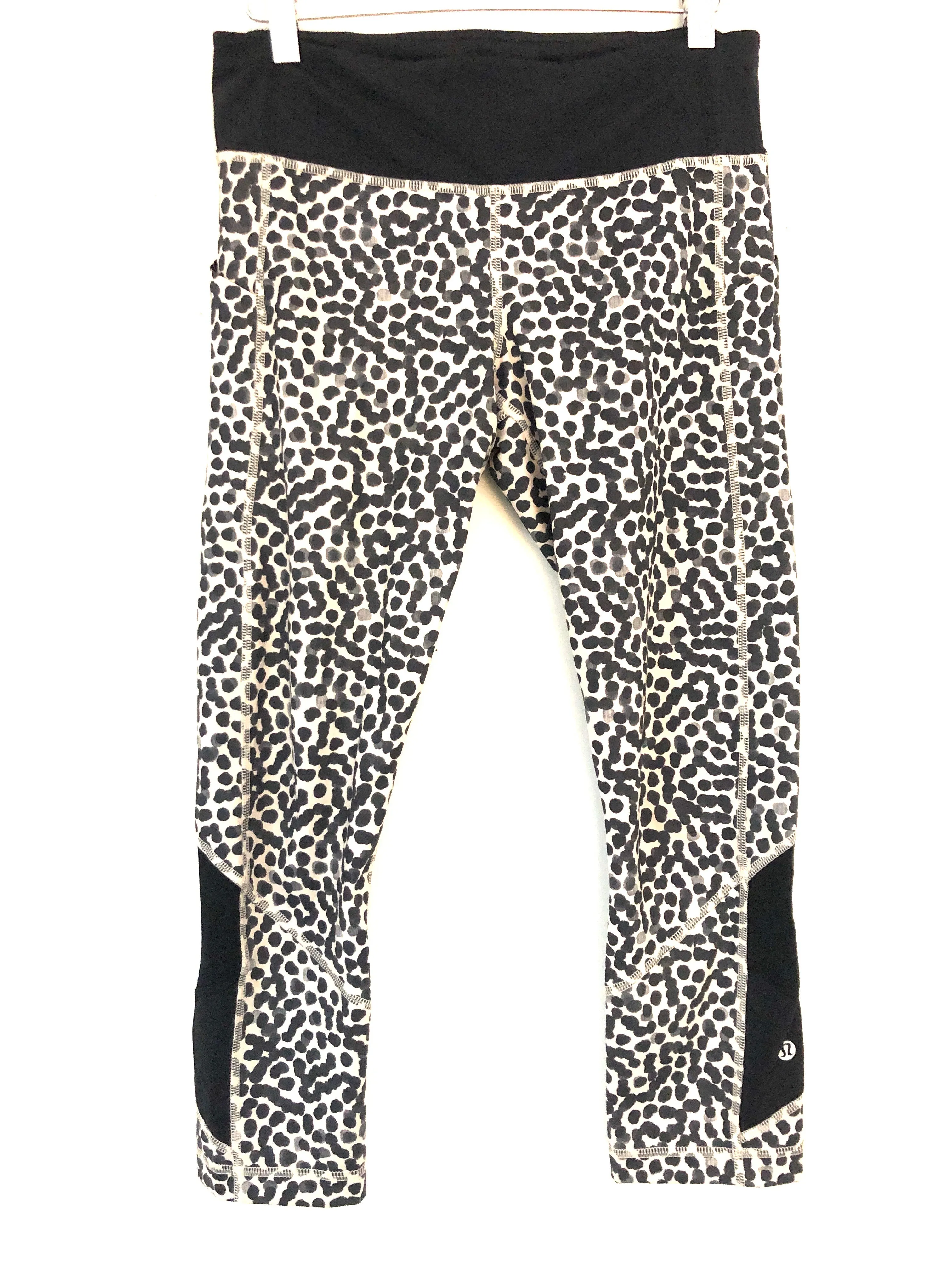 Lululemon Cheetah Crop Legging- Size 6