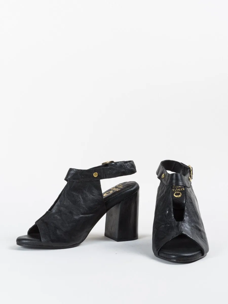 nikki heel - black