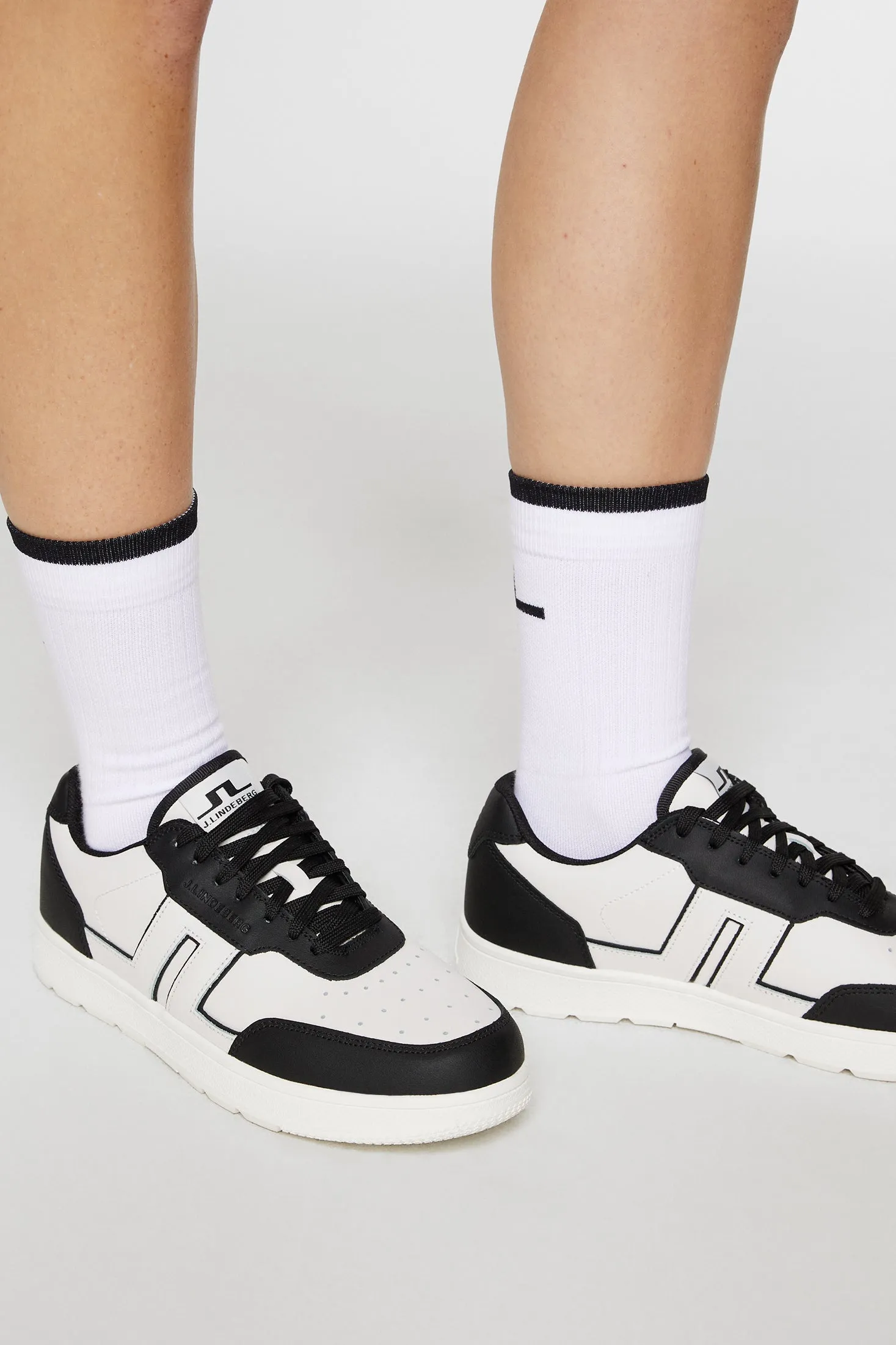 Women's Ace Low-Top Golf Sneaker