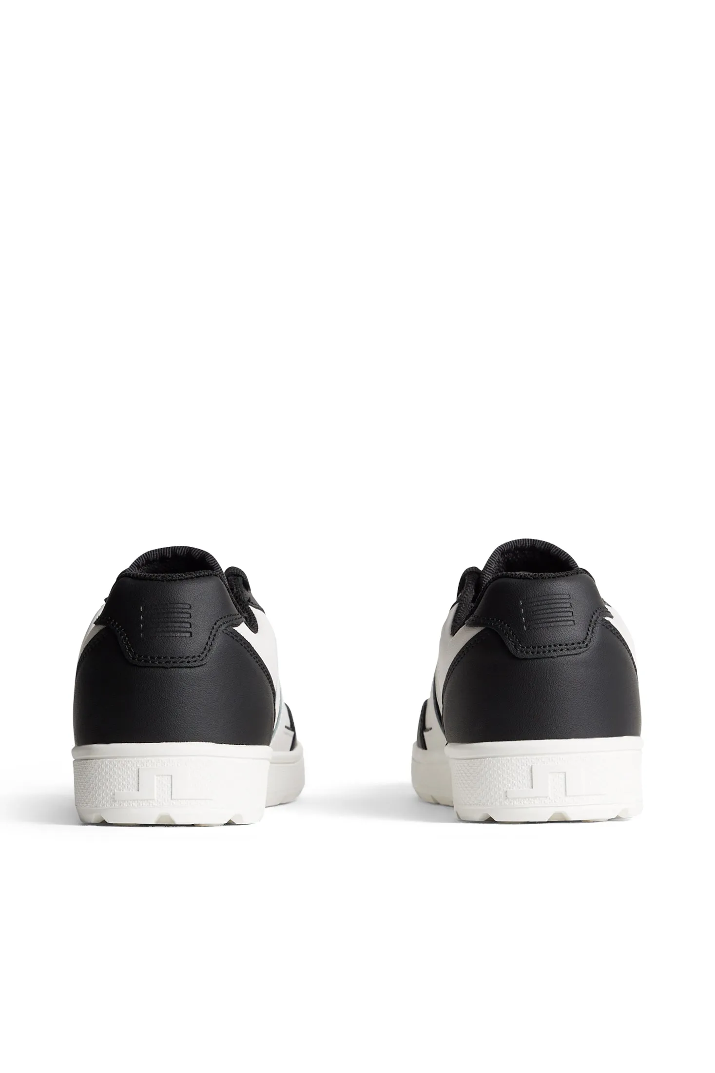 Women's Ace Low-Top Golf Sneaker