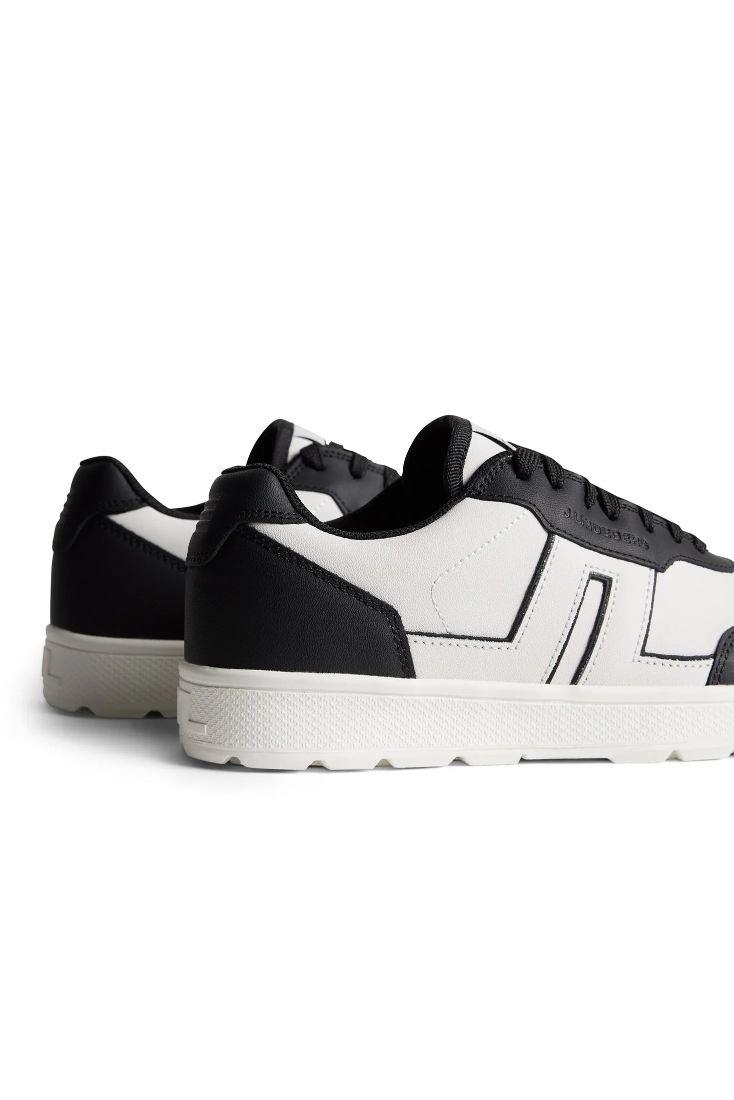 Women's Ace Low-Top Golf Sneaker